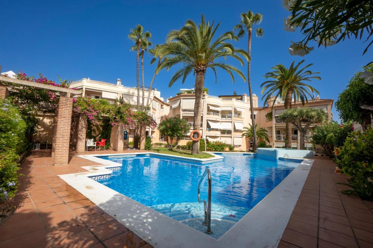 Nerja Jarales Menyber Apartman Kültér fotó