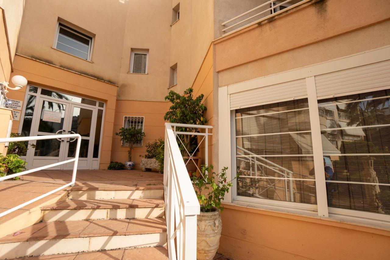 Nerja Jarales Menyber Apartman Kültér fotó